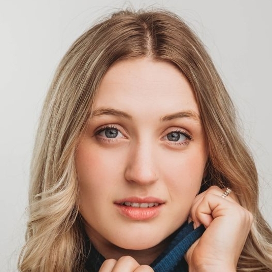 Molly Hill head shot