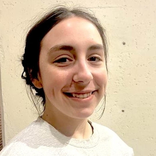 Ava Curtis head shot