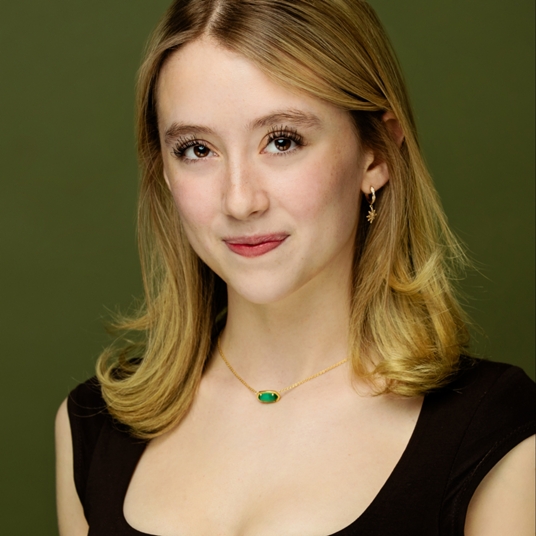Molly Czechanski head shot