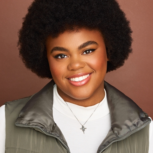Sophia Leverett head shot