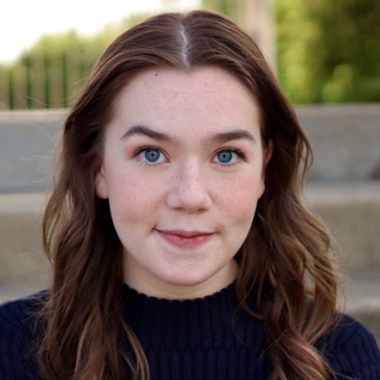 JULIANNE COZETTE, senior BFA Acting head shot