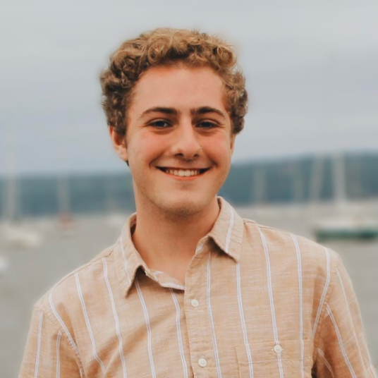 Ernst Koch '22 head shot