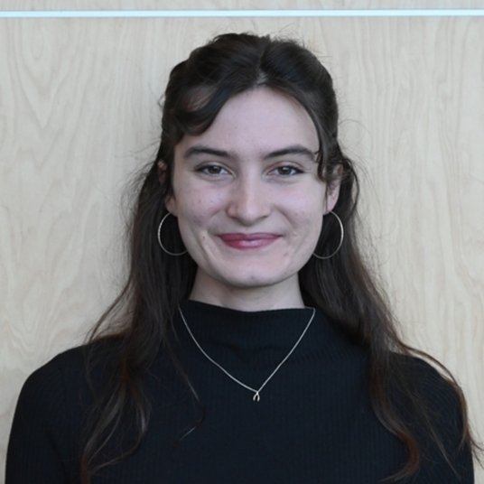 Abby Schmude head shot