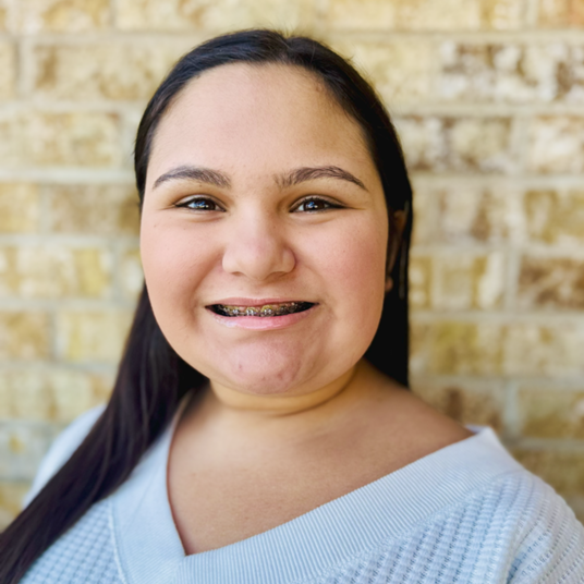 Sophia Lynch head shot