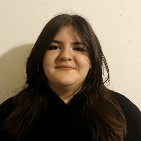 Stephanie Howe head shot