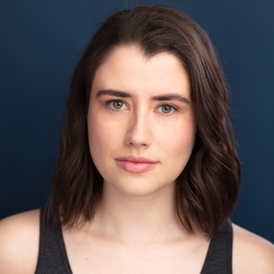 Juliet Perrell (she/her) head shot