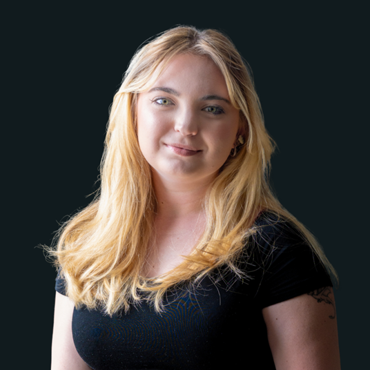 Julia Gearing head shot
