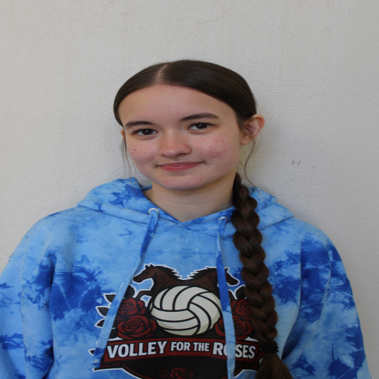 Chloe Kallbreier head shot