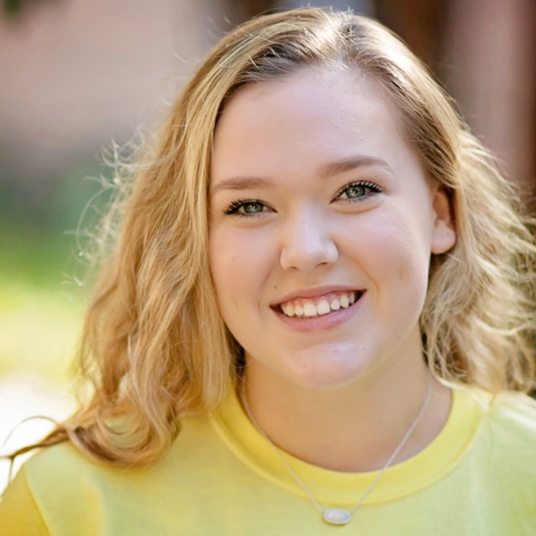 Layla Ash head shot