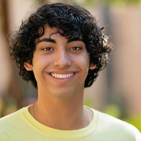 Evan Ginsburg head shot