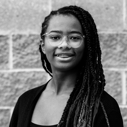 Bailey Henderson head shot