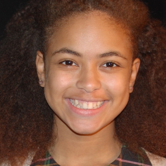 Lily Morris head shot