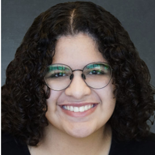 Manuela Rezende Correia head shot