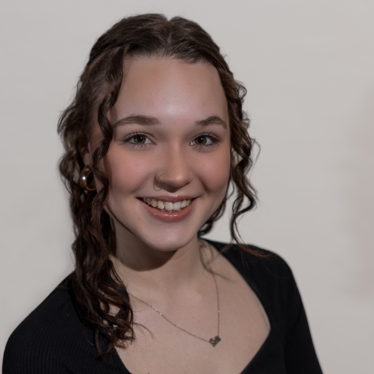 Xierra Rapata head shot
