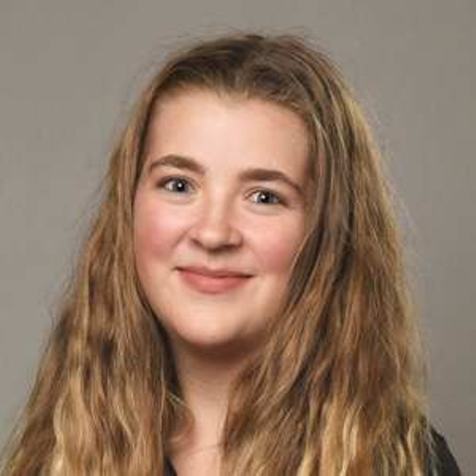 Ellie Stephens head shot