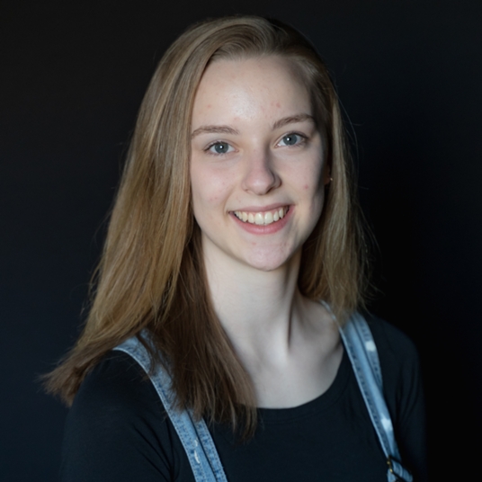 Renée Garvis head shot