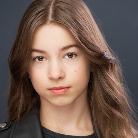 Eva Nicole Smedley head shot