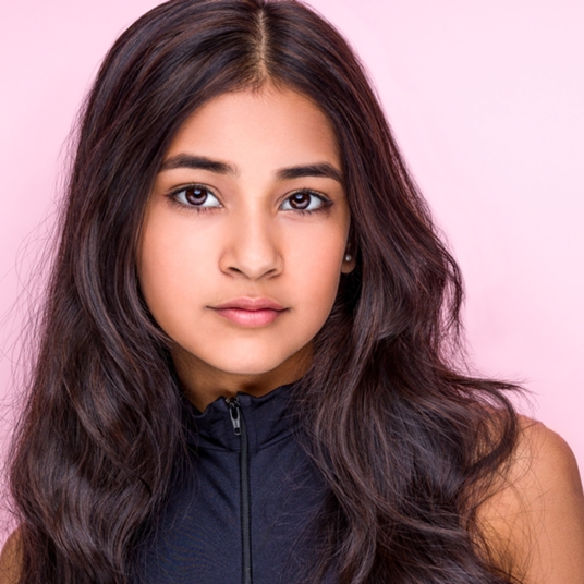 Aishu Devan head shot