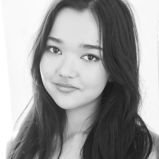Mia Akemi Brown head shot