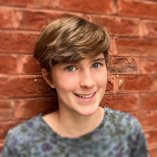 Elinor Priddy head shot