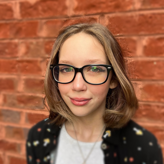 Zoie Walgren head shot