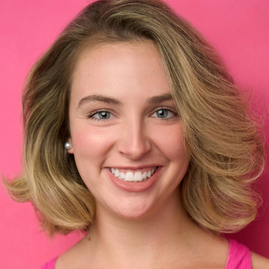 Madeline Dunn head shot