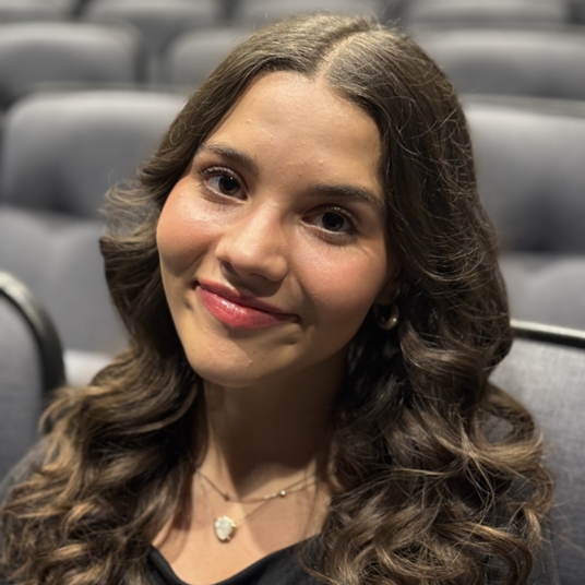 Lyric Wolfe head shot