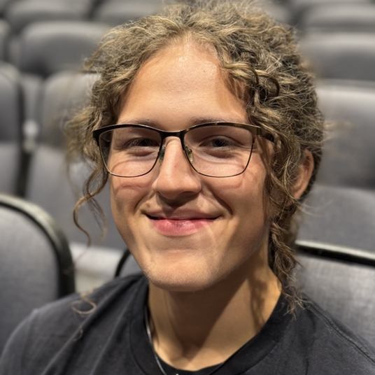 Nova Bustamante head shot