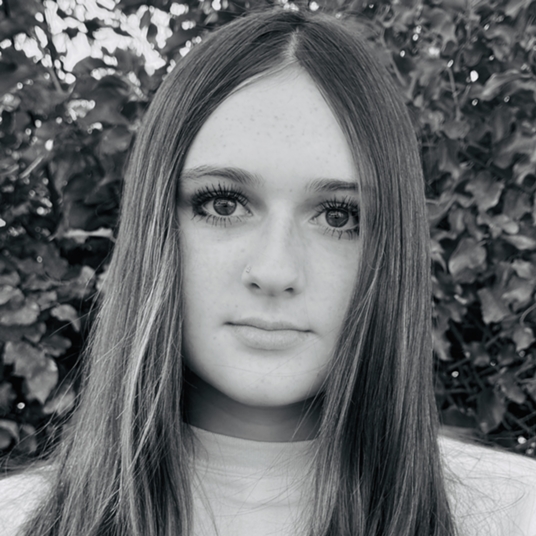 Kira Brodsky head shot