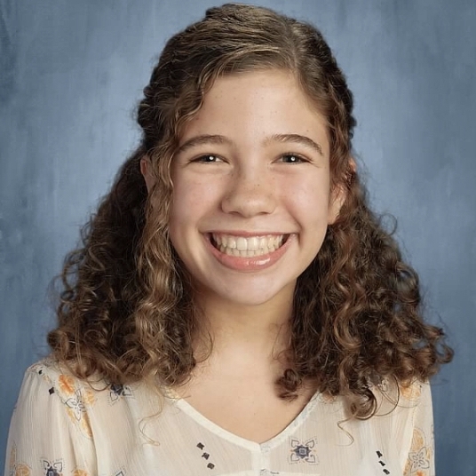 Sophie Centola head shot