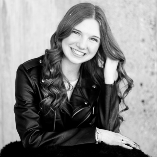 Hannah Cooper head shot