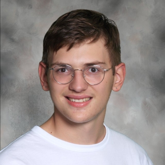 Dylan Arner (Stage Crew) head shot