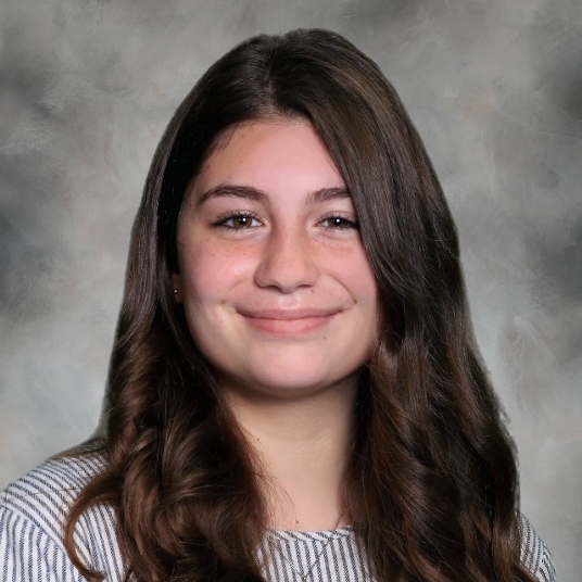 Grace Claxon (Teen Fiona/Mouse 2) head shot