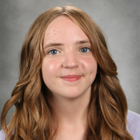 Olivia Brestensky (Stage Crew) head shot