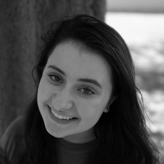 Sydney Shell head shot