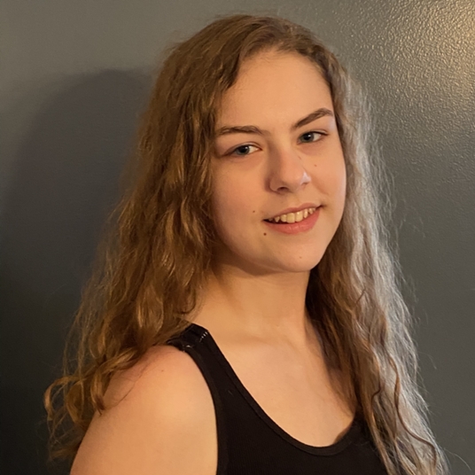 Lisa Carnagua head shot