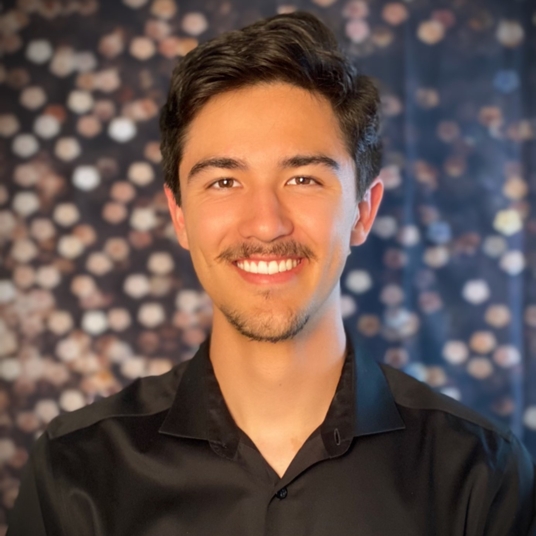 Garrett Lee head shot