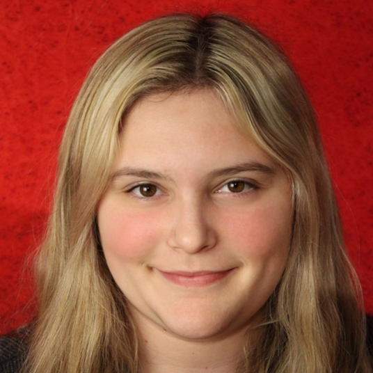 Autumn Hamilton head shot