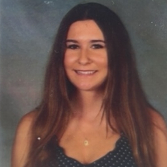 Elise Schultz+ head shot