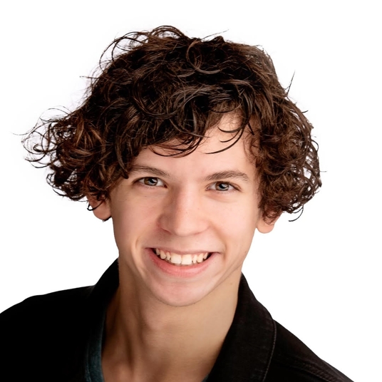 ALEX PERRY head shot