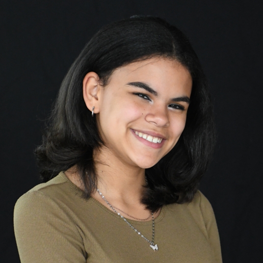 Alaya Heinen head shot