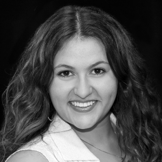 Rebekah Freeland head shot