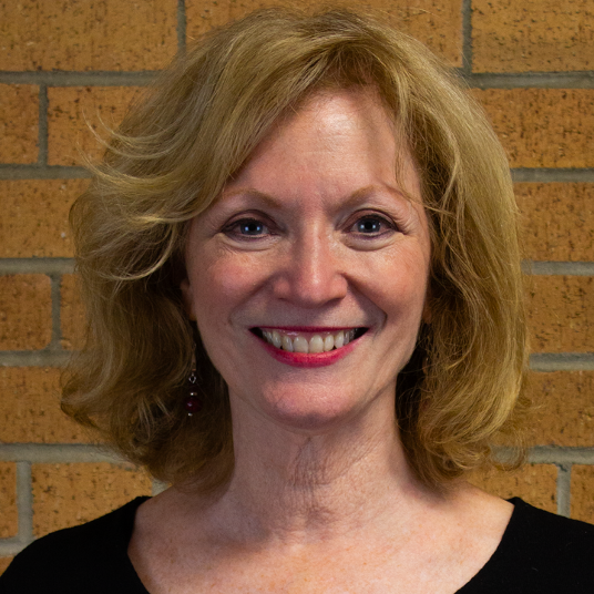 Alison Boggs head shot