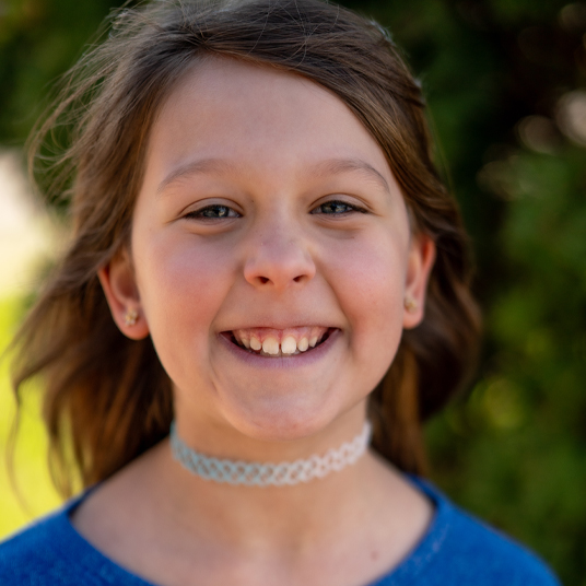 Maylee Toth head shot