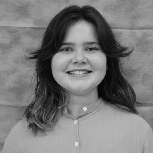 Elle Bradbury-Mook head shot