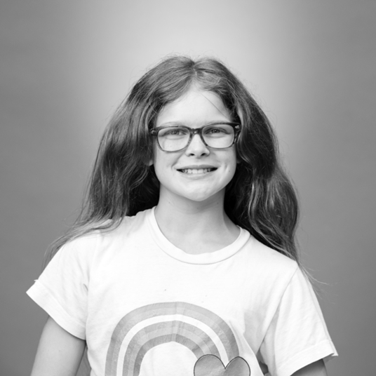 Faye Simmons head shot