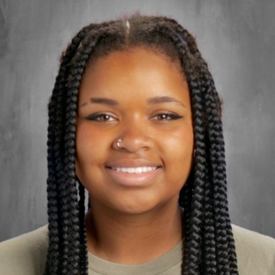 Maya Coon head shot