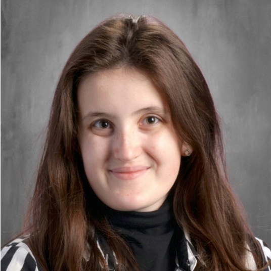 Clara Mecouch head shot