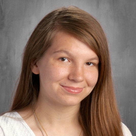 Kayleigh Oberdorf head shot