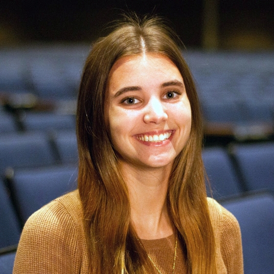 Elly Bruner head shot